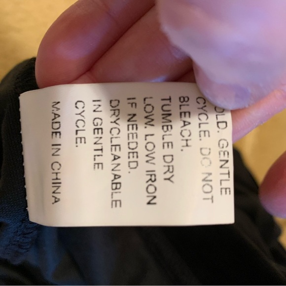 Shein Velvet pants with gather bottom of legs - Picture 9 of 10